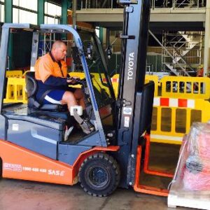 License to operate forklift truck